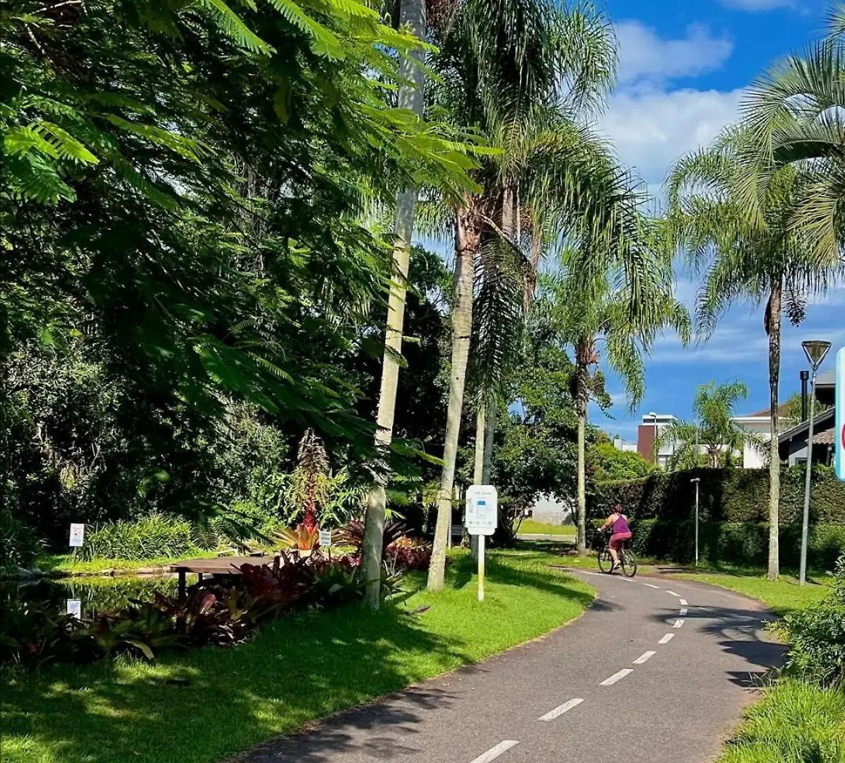 4 Bedroom Apartment In Jurere Internacional フロリアノポリス